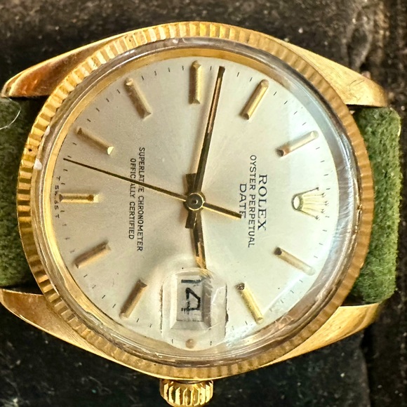 Rolex Oyster Perpetual Date 1503 Men Solid 14K Yellow Gold Watch White Dial. - Picture 4 of 15